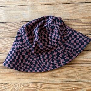 Checkered Baggu Bucket Hat